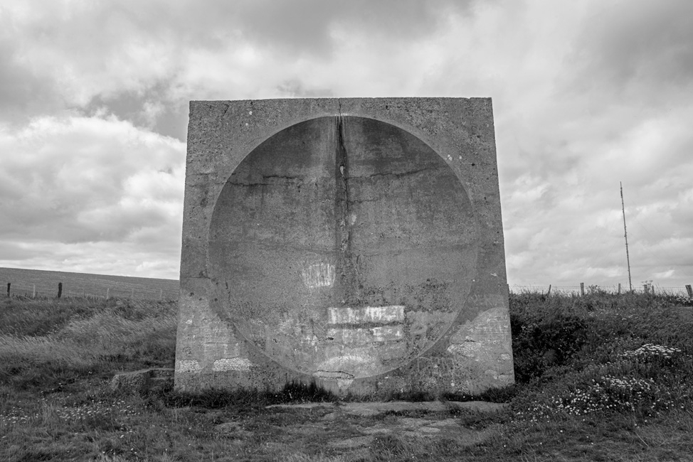 http://www.bertrandcarriere.com/files/gimgs/th-79_79_006_Soundmirrors_DSC3919.jpg