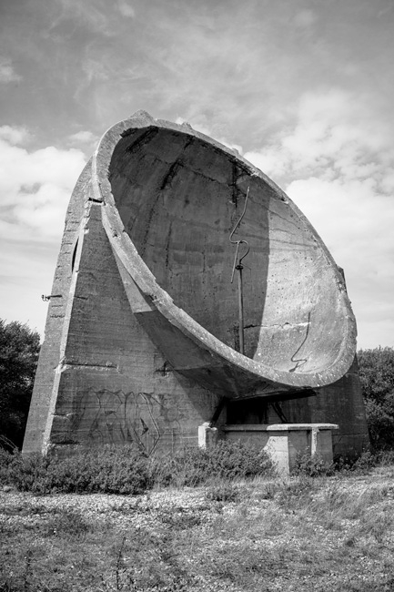 http://www.bertrandcarriere.com/files/gimgs/th-79_79_055_Soundmirrors_DSC0308.jpg